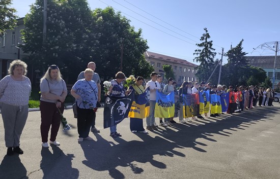 23 травня Україна вшановує День Героїв — день пам’яті та вдячності всім борцям за свободу і незалежність нашої держави