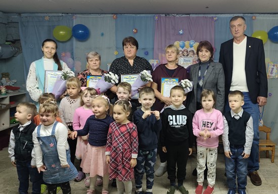 З вдячністю працівникам дошкілля